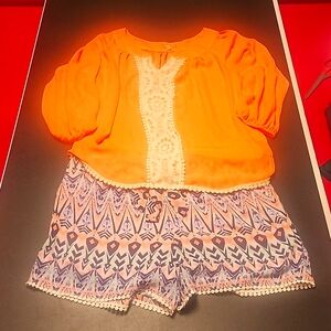 Takara 2 pc short outfit, size XL